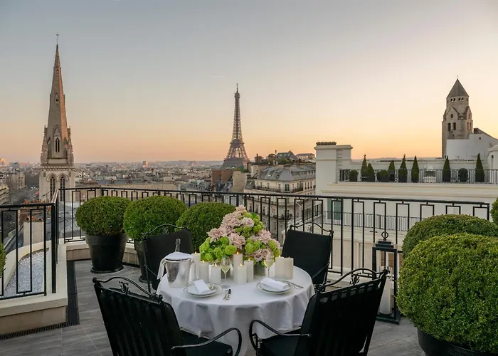 Four Seasons Hotel George V Paris